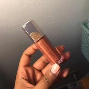 fenty beauty lip gloss